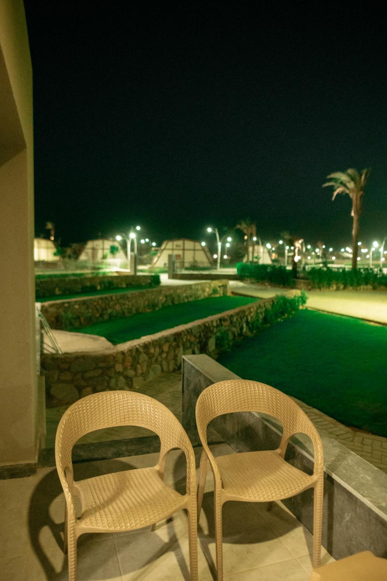 Matarma Beach Residence Ras Sedr Exteriör bild
